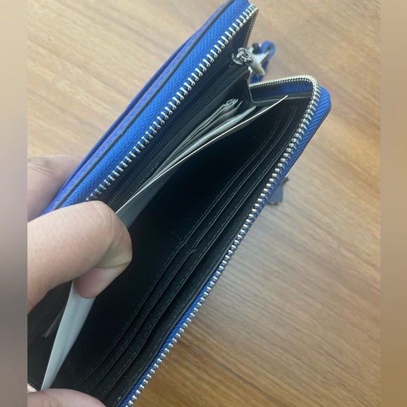Rebecca Minkoff cobalt blue long wallet - Picture 9 of 10